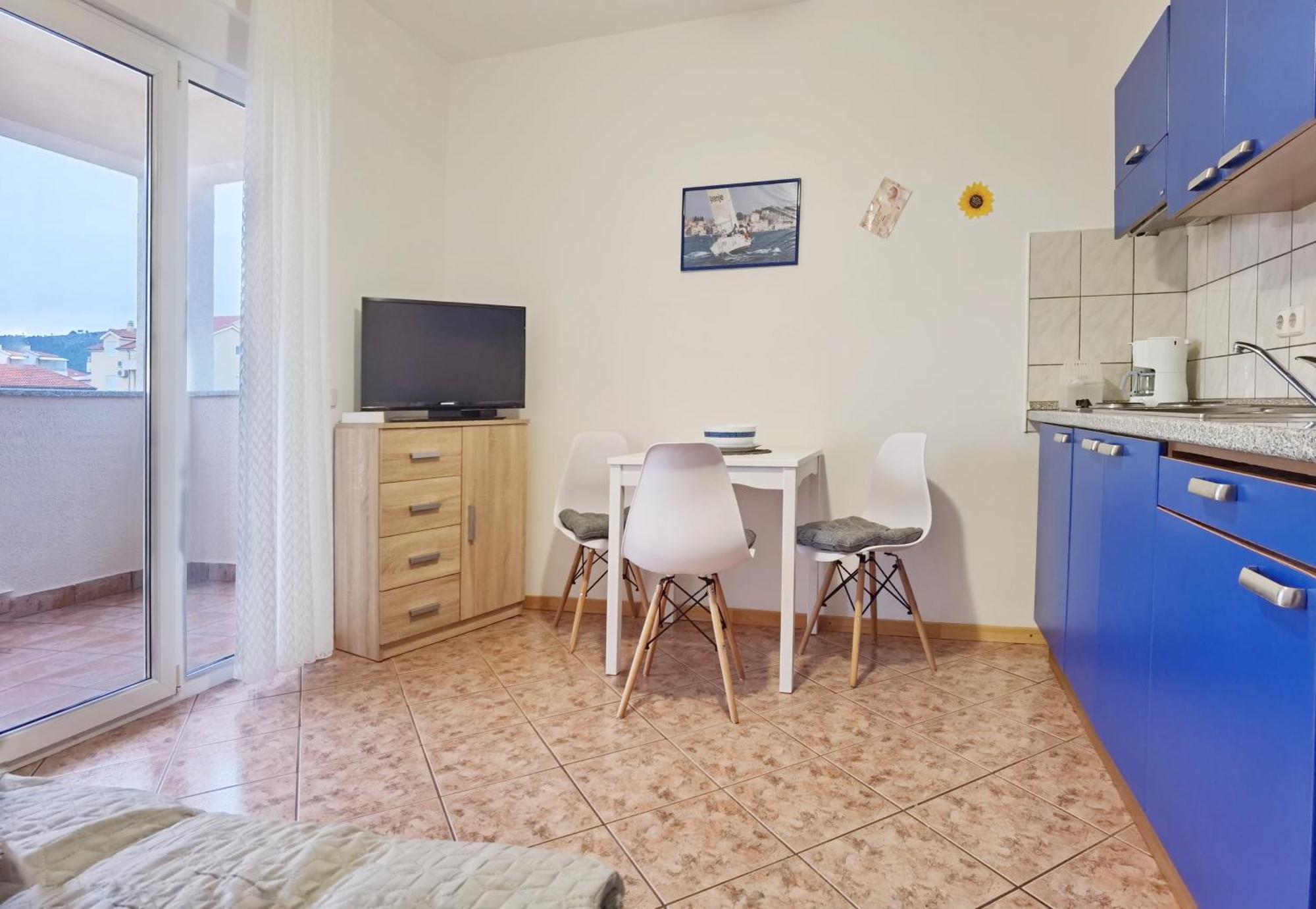 Lilu Apartments Vodice Eksteriør bilde